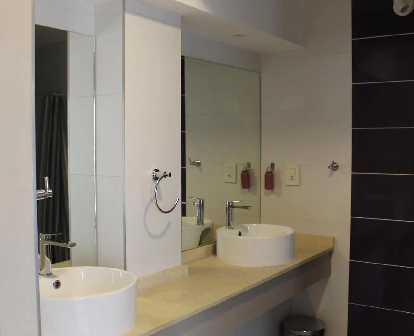 Nomade Hostel Mdz Мендоса